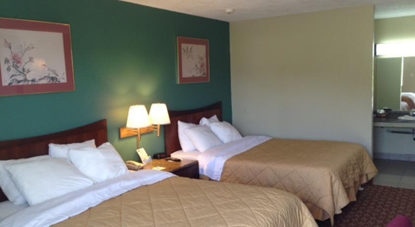 Mid Ohio Inn Bellville Δωμάτιο φωτογραφία