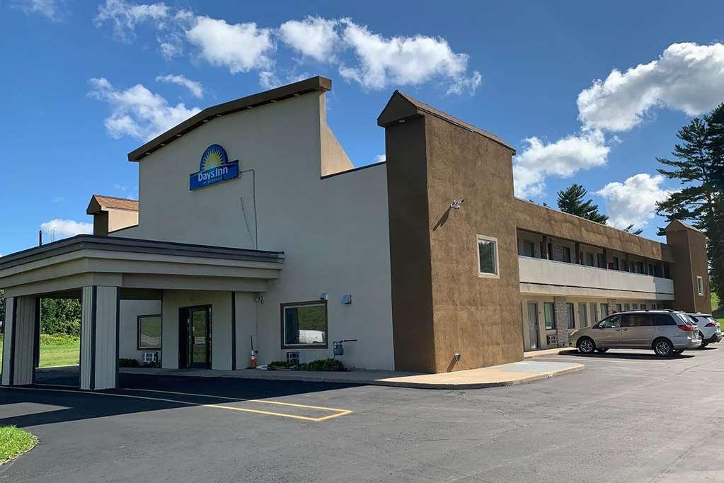 Mid Ohio Inn Bellville Εξωτερικό φωτογραφία